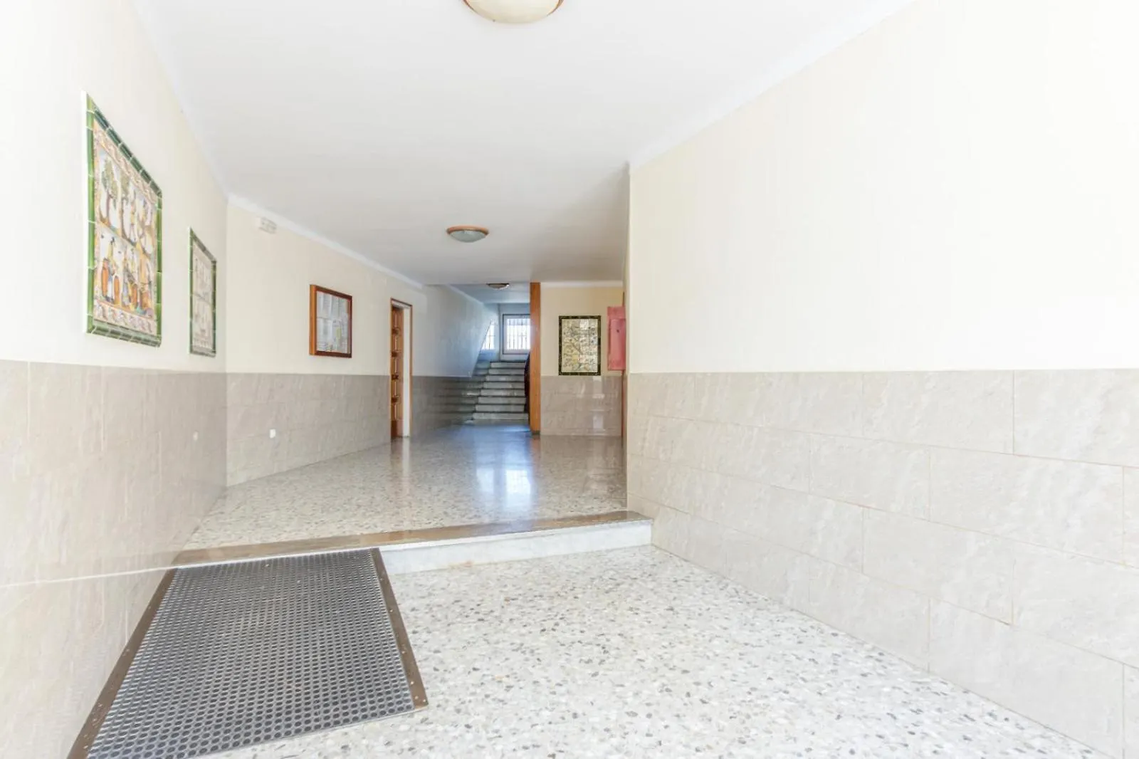 Estudio Moderno Con Terraza Y Vistas Al Mar Empuriabrava