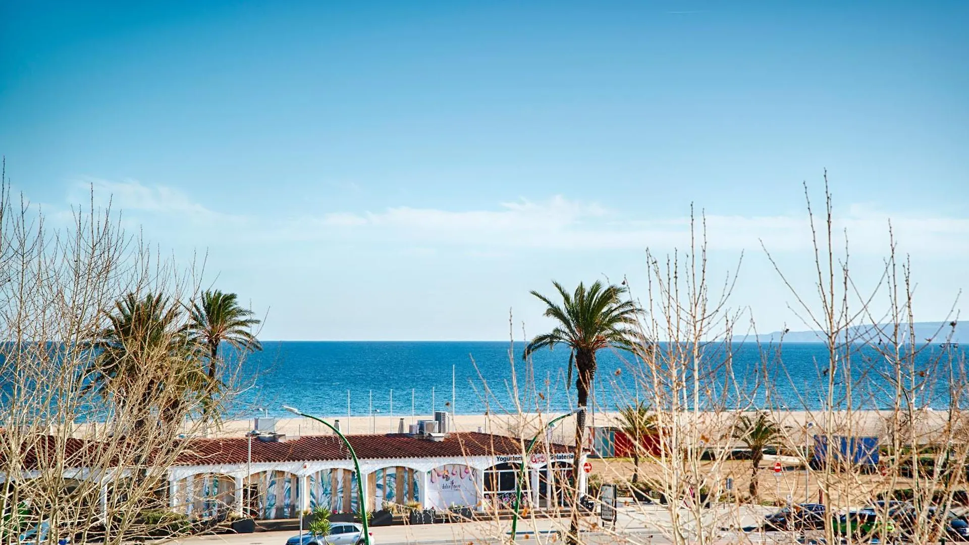 Estudio Moderno Con Terraza Y Vistas Al Mar Empuriabrava 0*,
